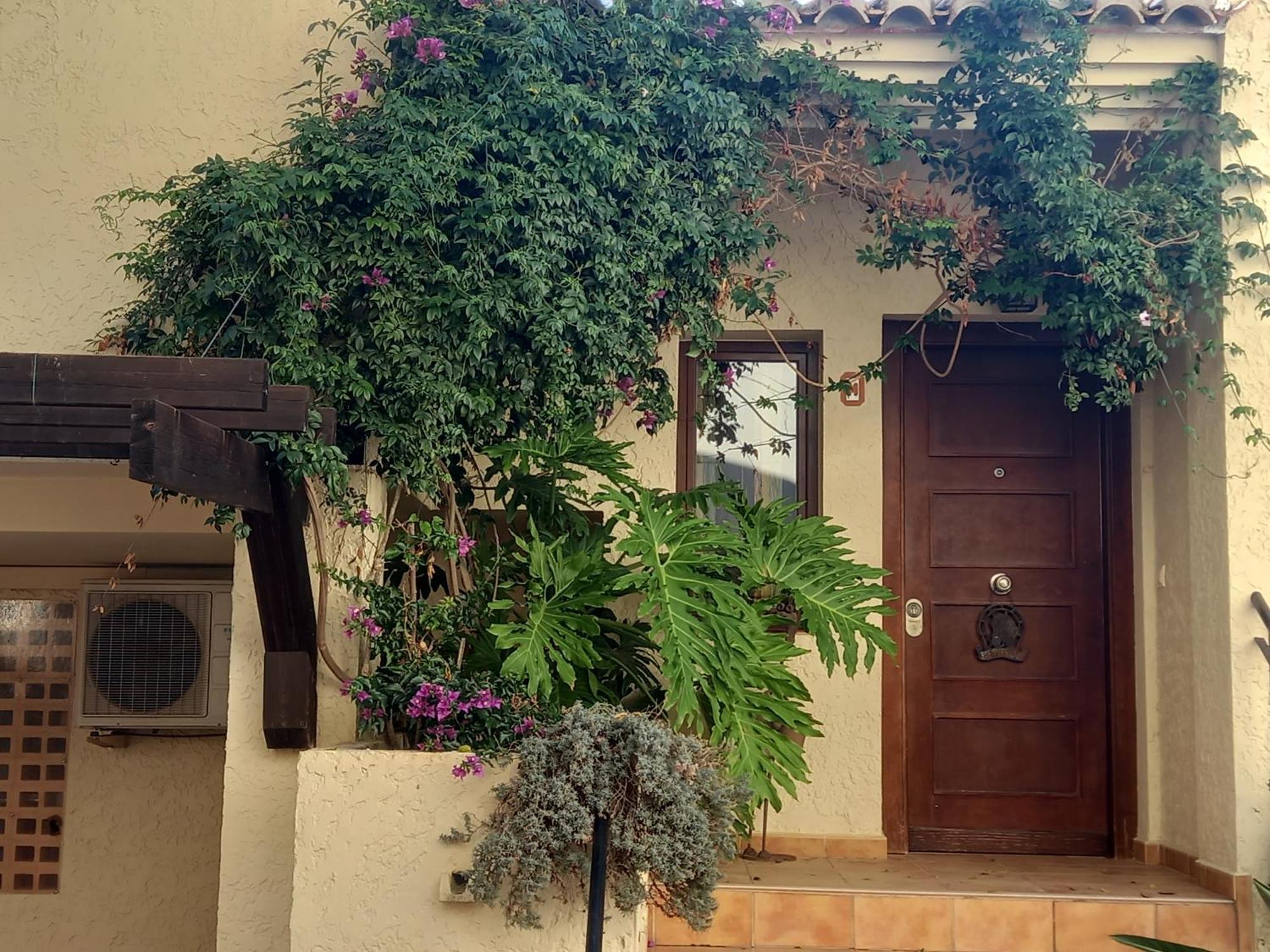 Townhouse Los Olivos M ألتيا المظهر الخارجي الصورة